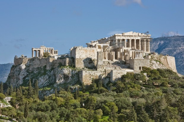 The history books say it started being built in 447 bc. Acropolis Of Athens Built To Withstand Earthquakes The Archaeology News Network