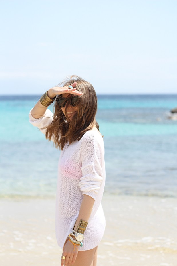 2 responses athens protasis, blue, denim shirt, suiteblanco, swatch, tezenis, white lace dress, zara permalink. Beautiful Clothing Mykonos Para N Ga Beach Look Of The Day