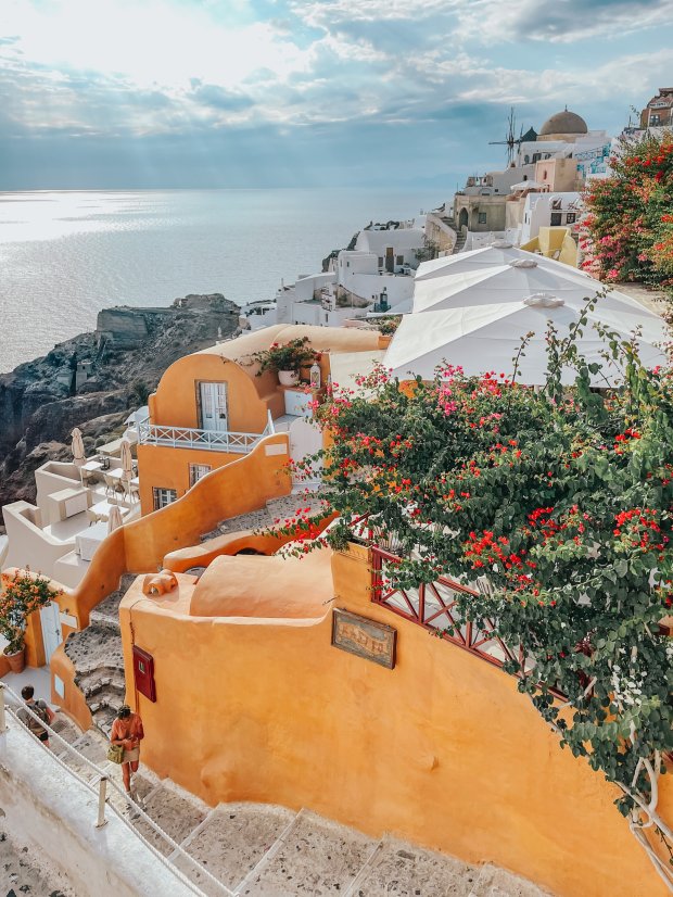 The number of weeks i. This Week In The World Week 25 Blonde Atlas