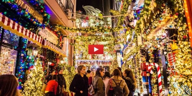 Visit this place to try good lemon pie, . Christmas Walk In Athens Little Kook A Fairy Tale Inspired Cafe In Psyrri Christmas Decoration At Little Kook
