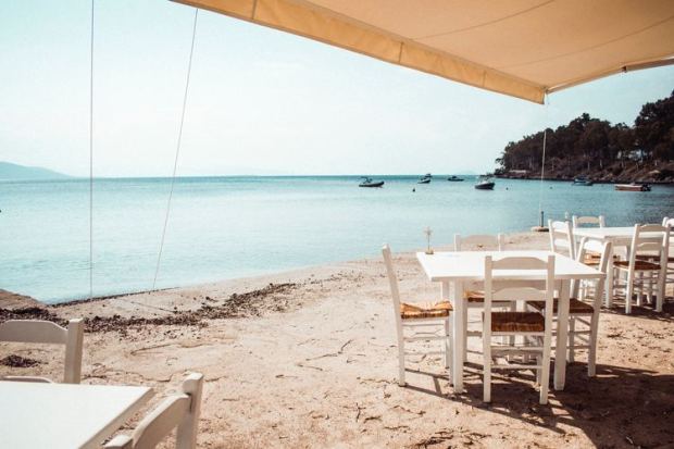 Athens is the birthplace of democracy and home to some truly epic archaeological sites, but you already knew that. Travel Lust Notes 4 Greek Island Hopping Routes From Athens