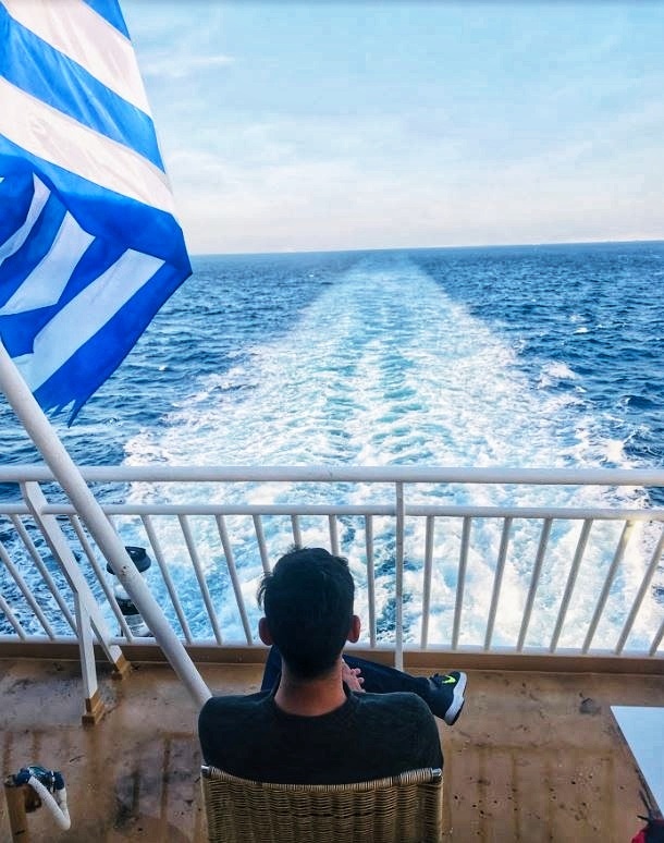 These are i guess around 60 . 29 Ferry Trip From Athens To Mykonos Infinitewalks Greece